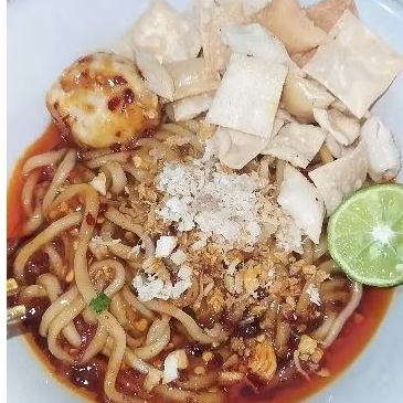 

mie jebew rasa bisa di sesuaikan pedas gurih/pedas manis