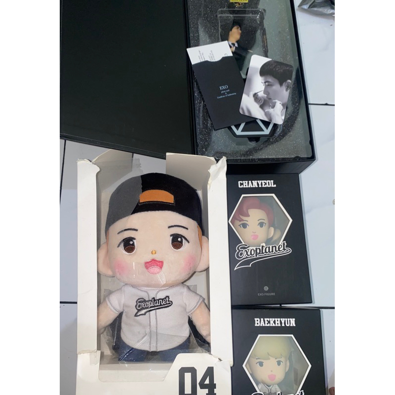 ready stock miniso figure baekhyun chanyeol gs25 kyungsoo doll exoplanet exo
