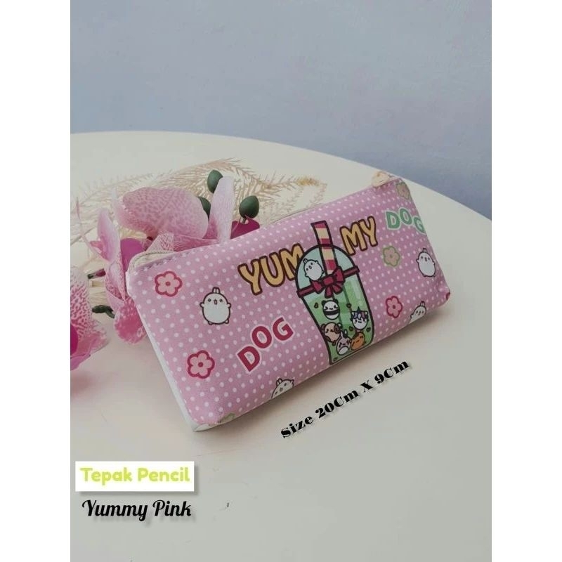 

Dompet tempat pensil karakter