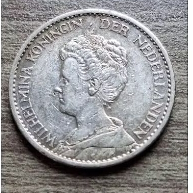 Koin Perak 1 Gulden Wihelmina tahun 1913