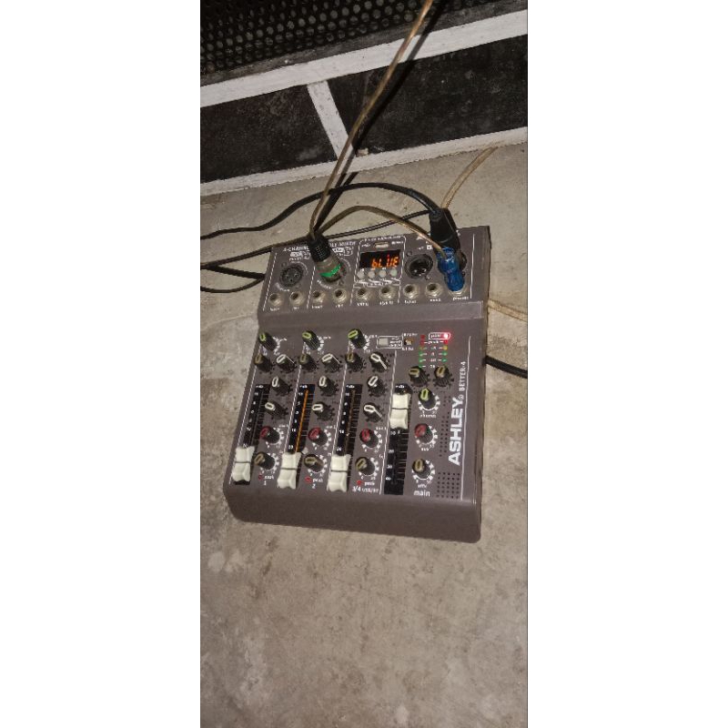 mixer ashley beter 4  bekas