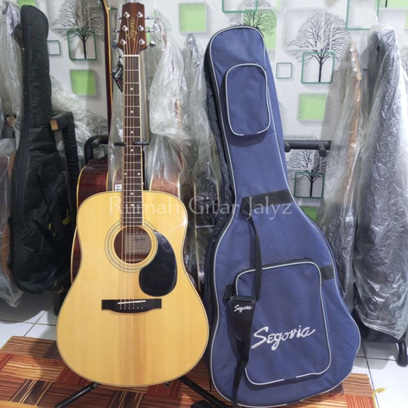 gitar bekas second original segovia D07 GN mulus like new