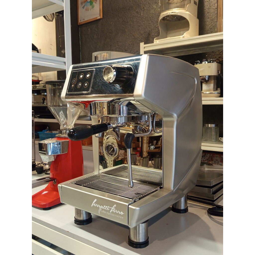 Mesin Espresso Ferrati Ferro 3200D Second Bergaransi