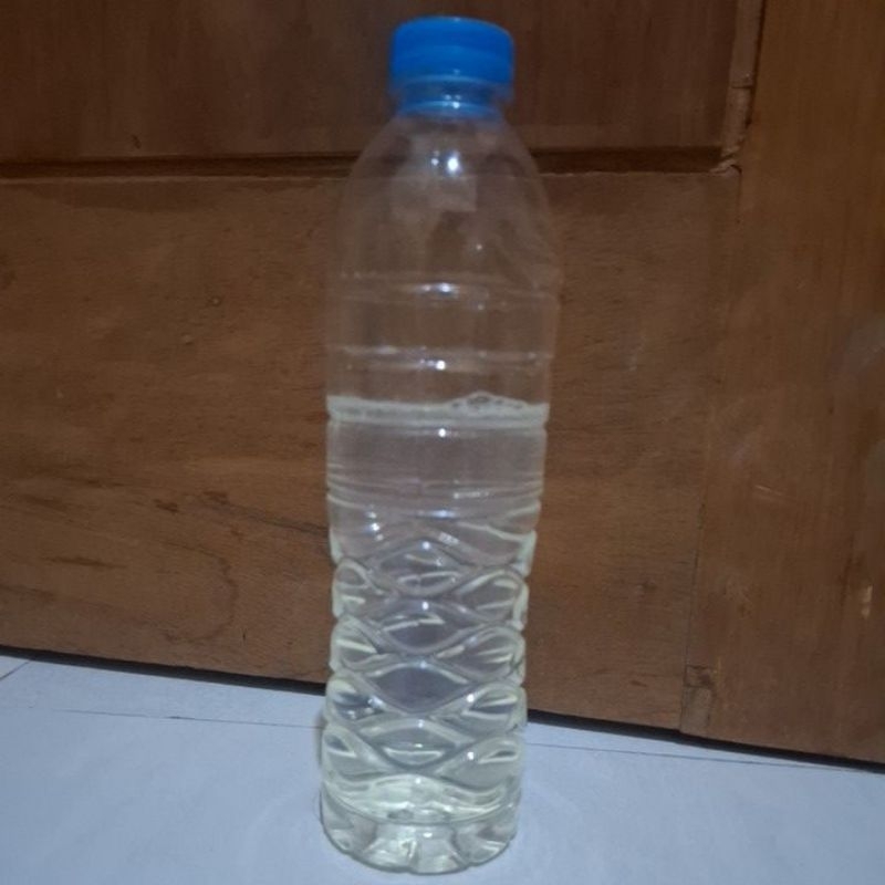 

Air Berkah mengandung doa dan ayat2 suci Al Quran