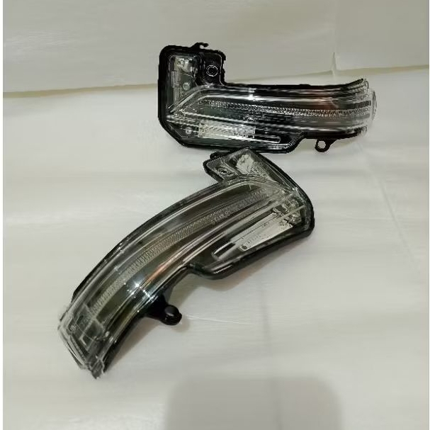 Lampu sein spion mobil Harrier Toyota Harrier 2015 s.d 2021