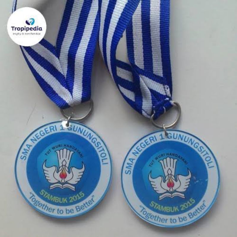 Medali Perpisahan Akrilik