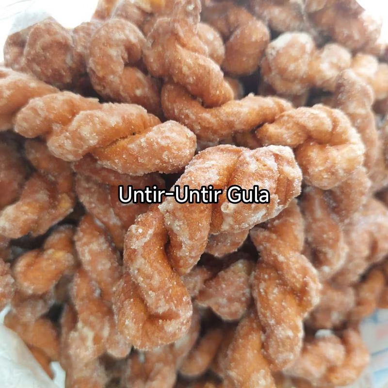 

Untir Untir Manis 100gram | Kue Tambang | DeCeCe Shop