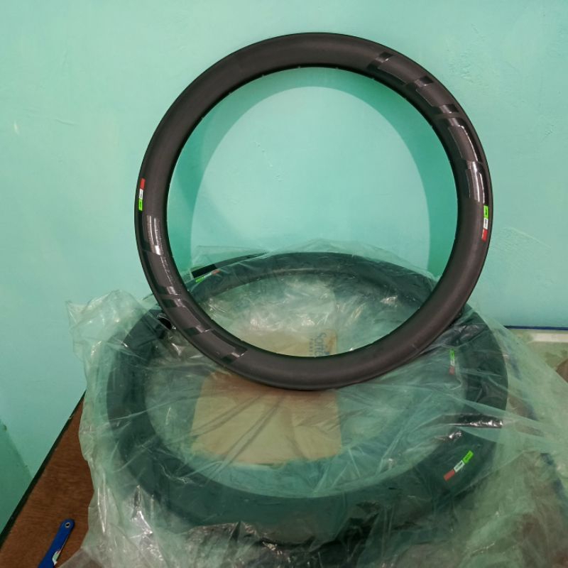 Rims alloy carbon look aero Luce 24 hole discbrake 20-406 20murni
