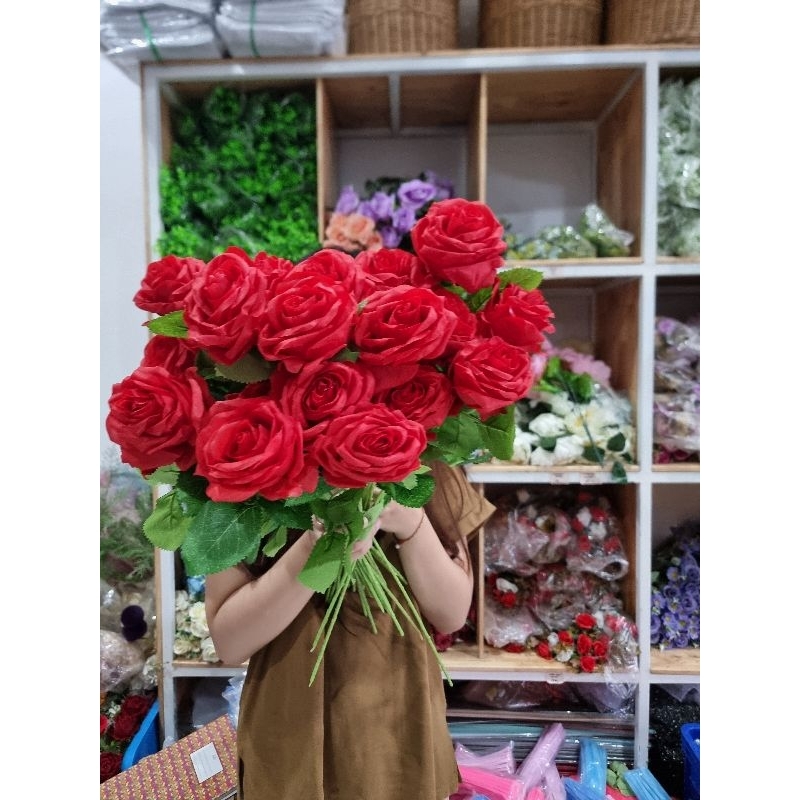 Mawar merah 1 tangkai bahan plastik