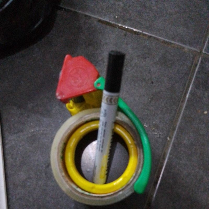 

lakbandan spidol