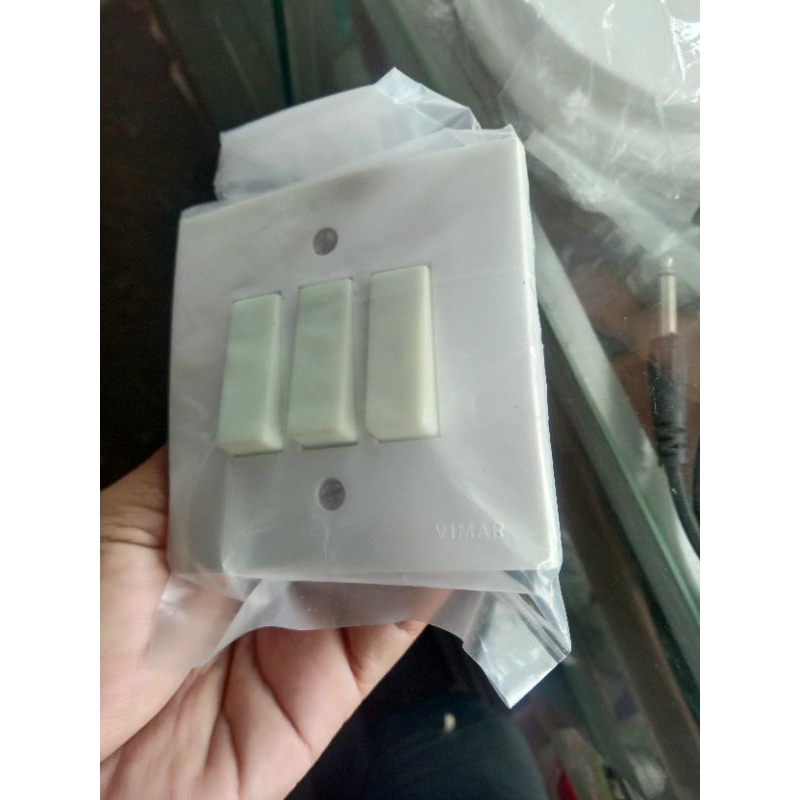 saklar triple IB VIMAR/ saklar seri 3