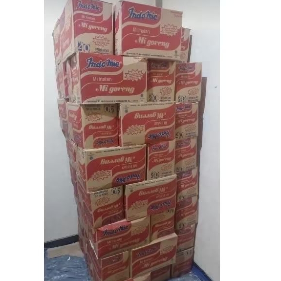 

Indomie goreng (1dus isi 40pc)