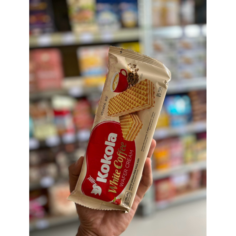 

kokola white coffe wafer cream 110g 1 karton