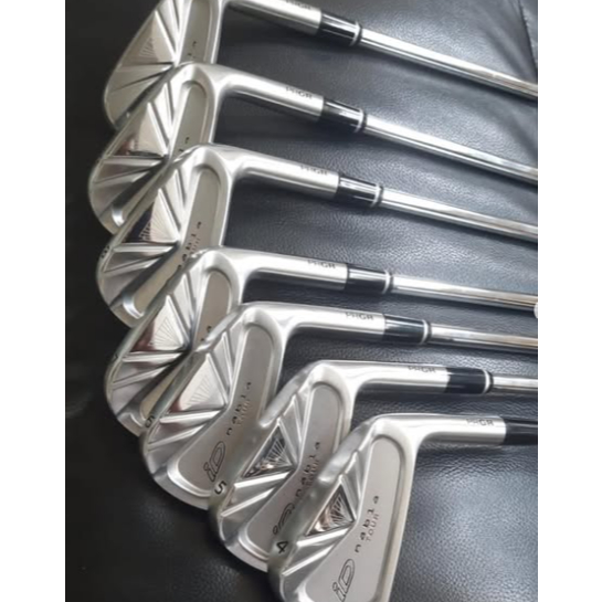 Stick Golf Iron Set PRGR Nabla tour forged