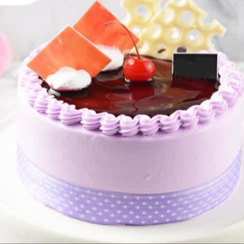 

Blueberry Cheese Blackforest Birthday Cake - Kue Ulang Tahun