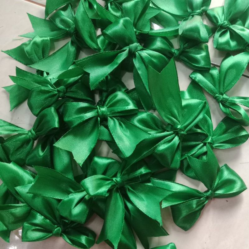 

PIA SATIN JATI / PITA SATIN PEREKAT /WARNA HIJAU