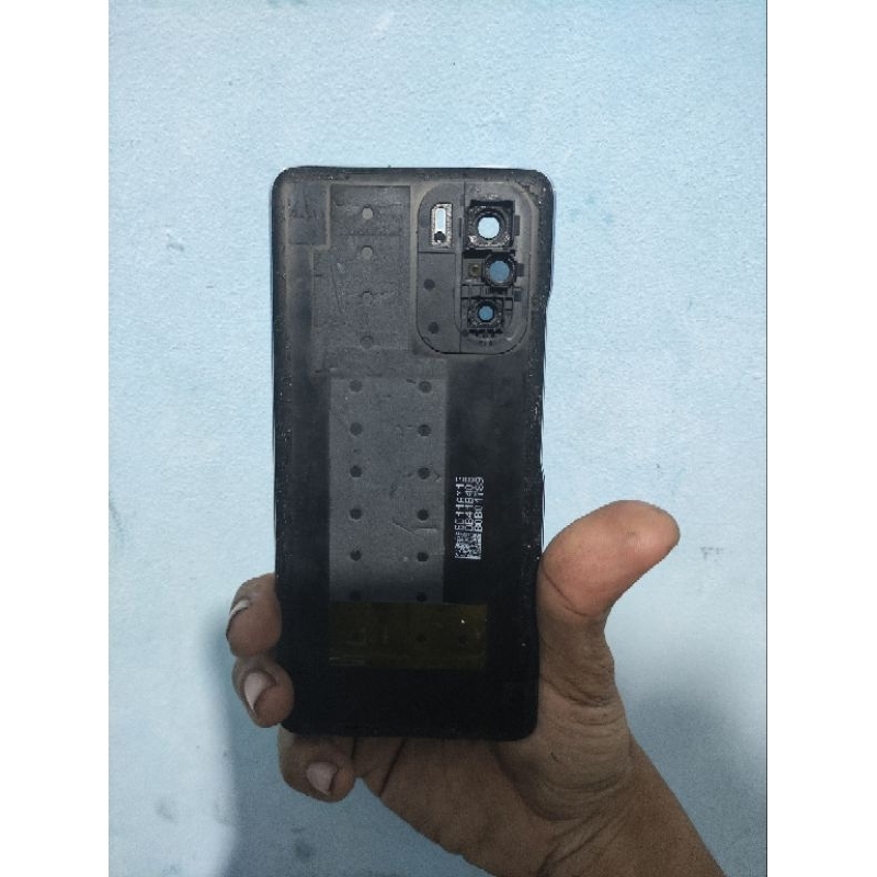 tutup cover backdoor poco F3 copotan