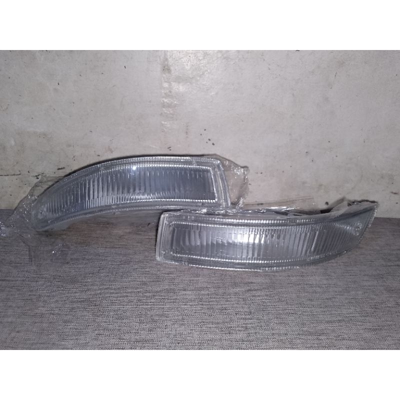 Lampu Sen Sein Bemper Depan Toyota CORONA Absolute 97 kiri Kanan