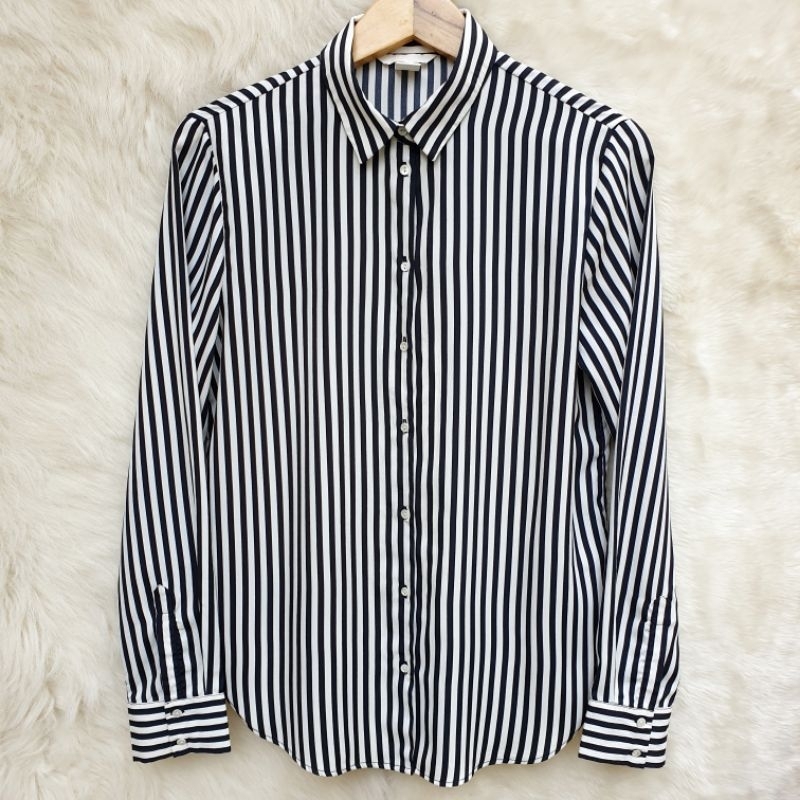 H&M Baju Atasan Kemeja Garis Lengan Panjang Wanita