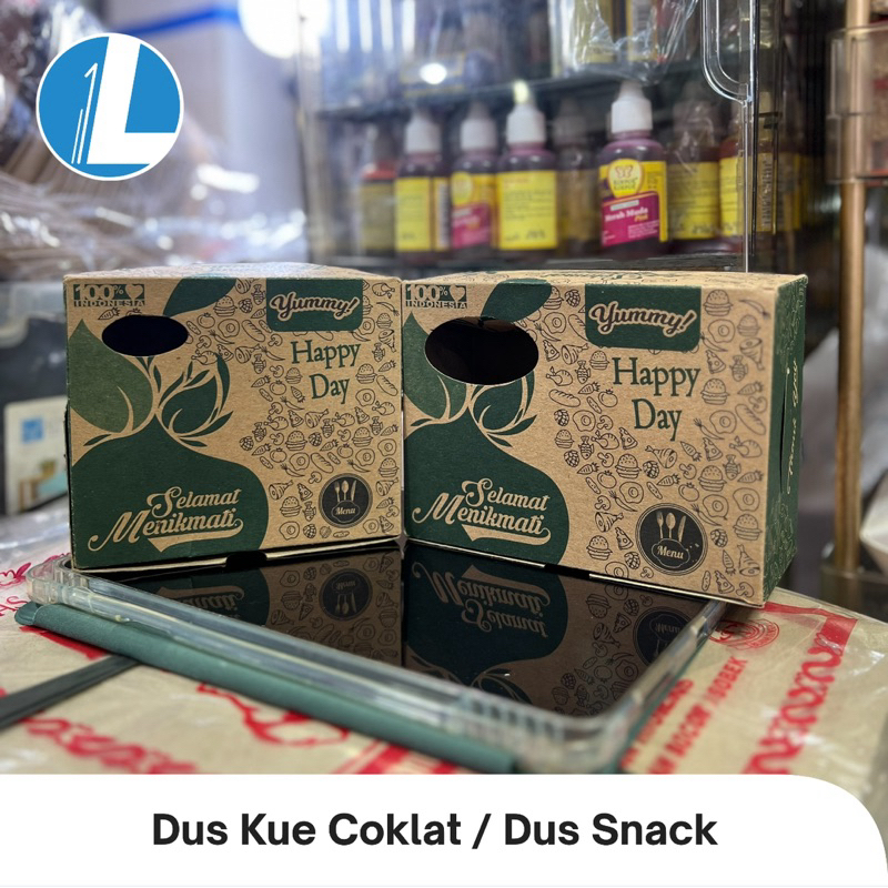 

Dus Kue Warna Coklat Motif / Dus Snack Motif