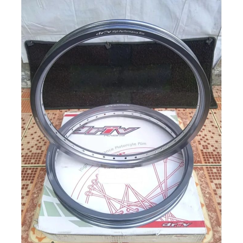 Velg original Driv Titan Two tone uk 140 160 Ring 17