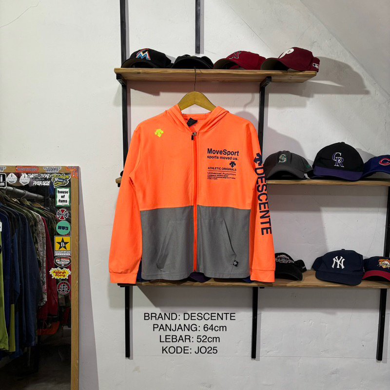 Jaket Outdoor Descente