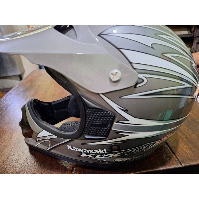 helm asli bawaan pabrik kawasaki dtracker klx 150 250 Ninja dll