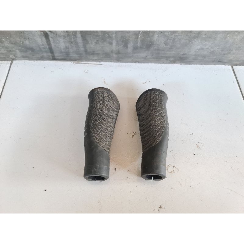 Hand grip Entity singgle lock model pipih