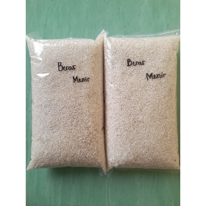 

Beras menir atau beras patahan, bisa untuk bubur atau tepung