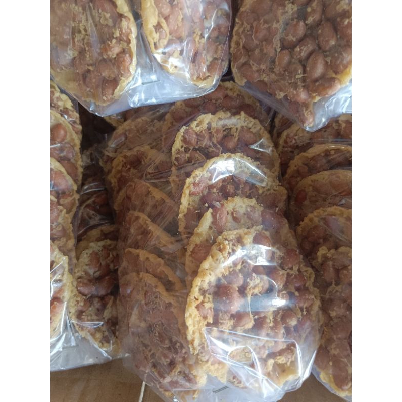 

peyek kacang