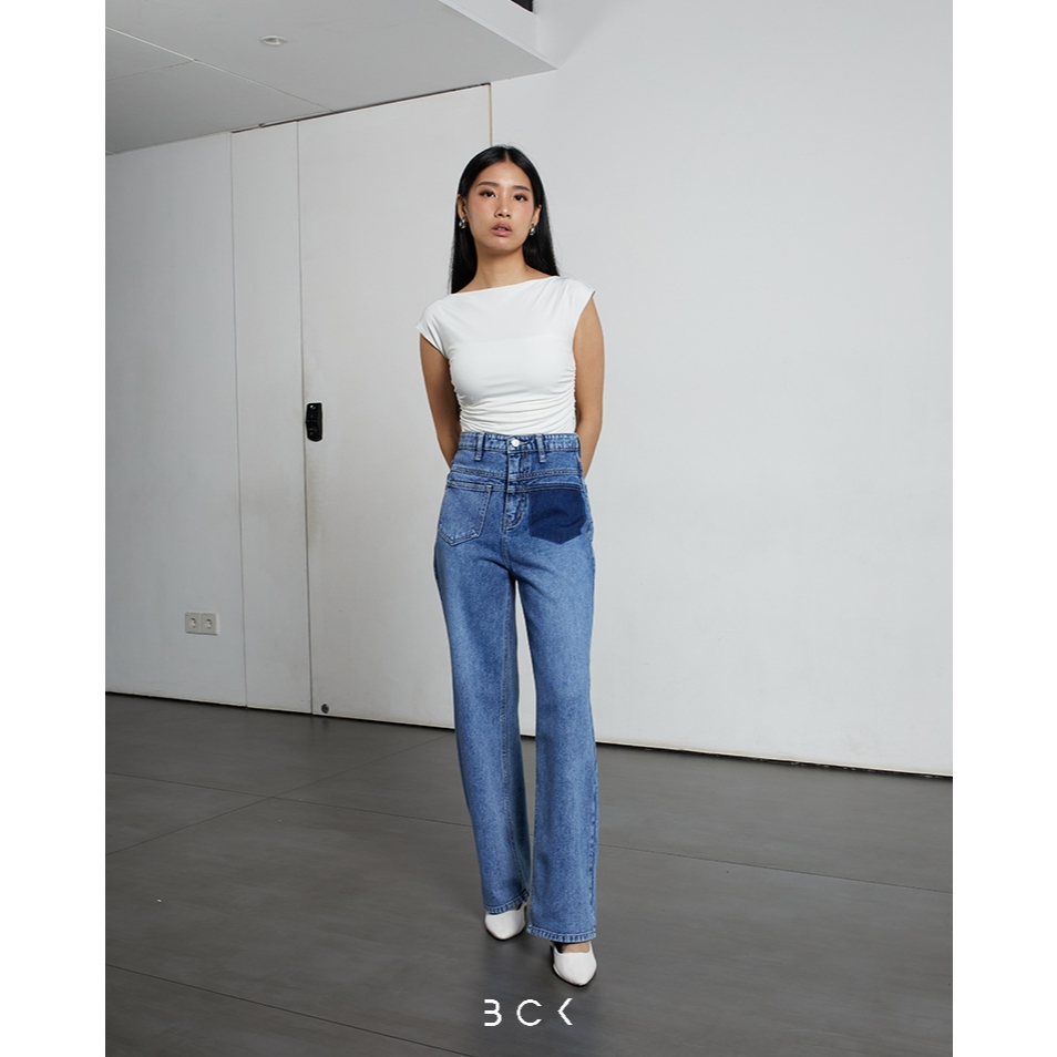 BCK - Celana Highwaist Loose Jeans Keira
