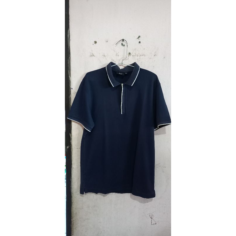 Kaos Uniqlo second mulus