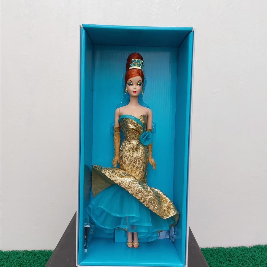 Happy New Year Barbie Mattel X8282 Gold Label