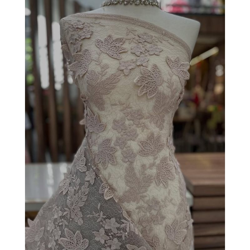kain lace chantily bordir 3d
