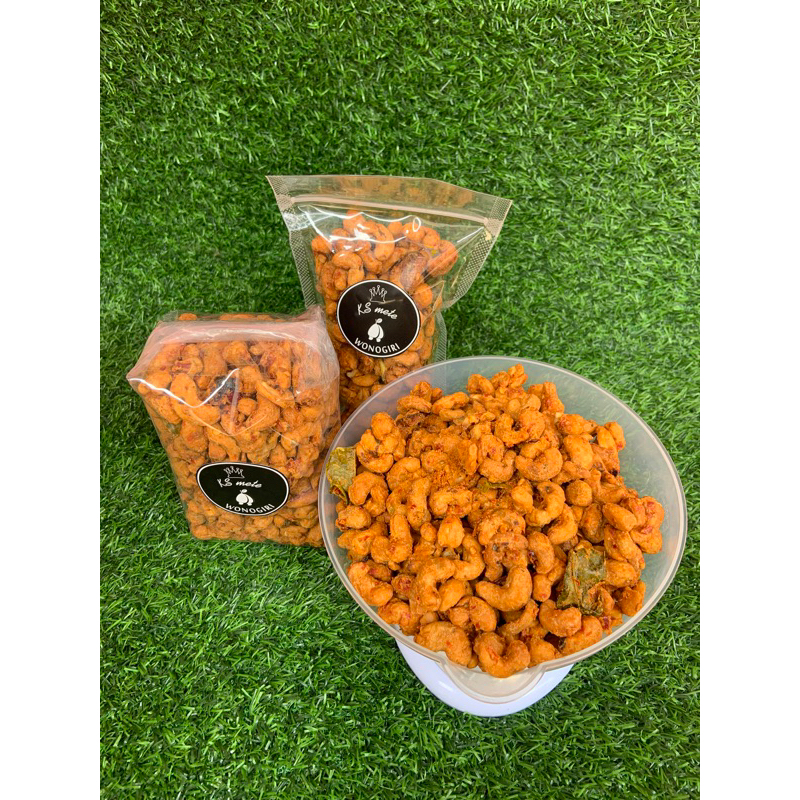 

kacang mete kacang mede wonogiri varian rasa pedas manis kemasan 1kg