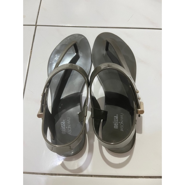 Preloved Sandal Jelly Melissa