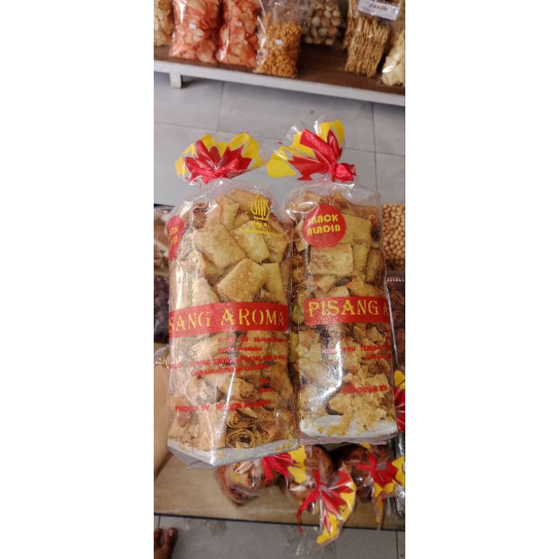 

pisang aroma / piscok / pisang crispy isi coklat mini bal 350gr