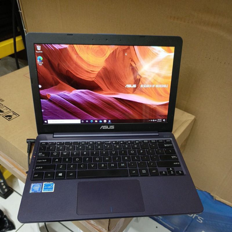 Netbook Asus intel celeron ram 4 hdd 500 gb mines battre drop