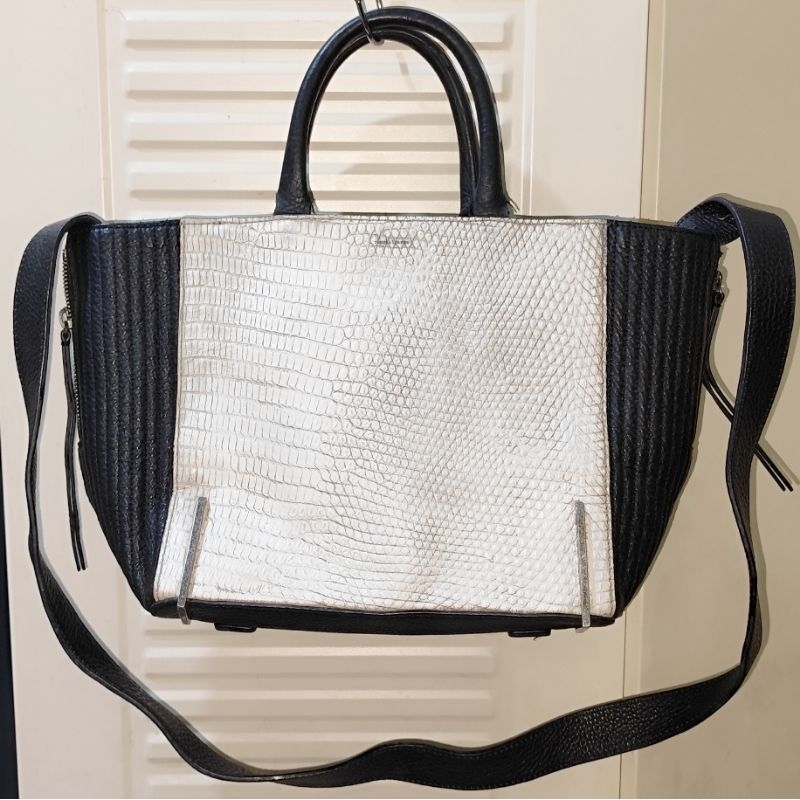 Tas Selempang Rouge Lounge Croco Slingbag Preloved