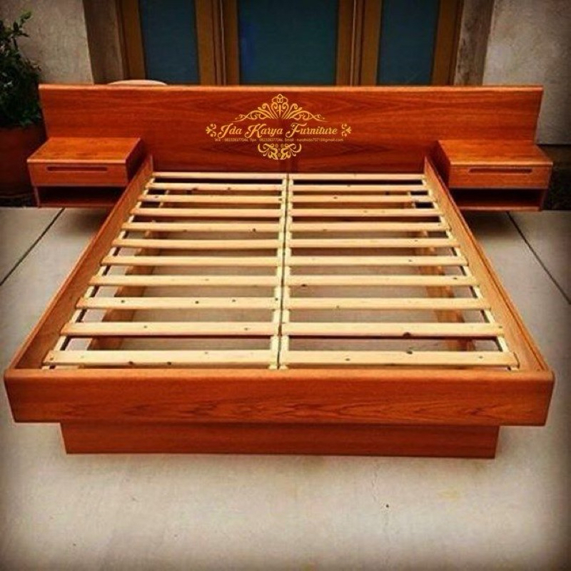 Dipan Kayu | Headboard Dan 2 Nakas | Minimalis