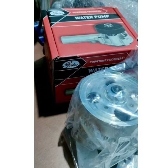 waterpump Xtrail T30 Serena C24 original Gates