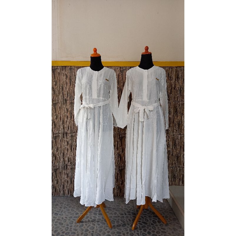 Gamis Putih Katun Bordir