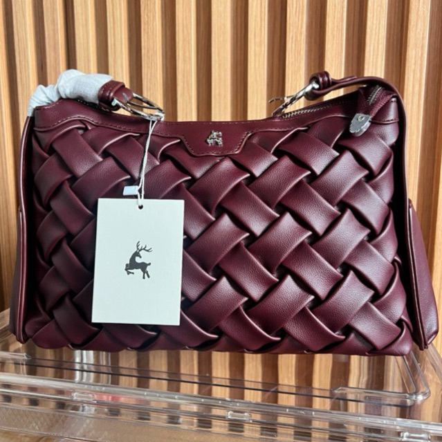 Exclusive madelyn bags