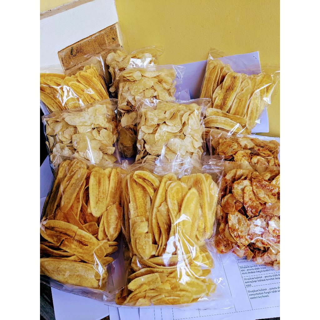 

Keripik Pisang Kepok Gurih Renyah