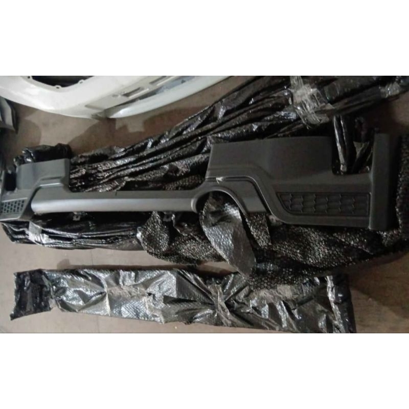 BODYKIT  YARIS TRD 2012 2013