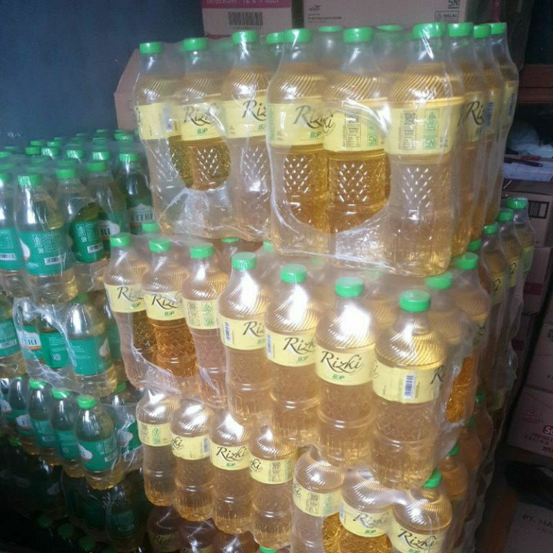 

Minyak goreng Rizki 800ml botol/krat