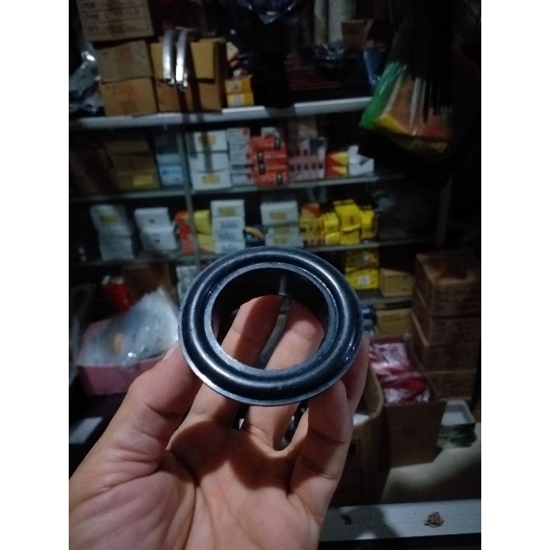 karet tutup tangki vespa super.sprint.bajaj