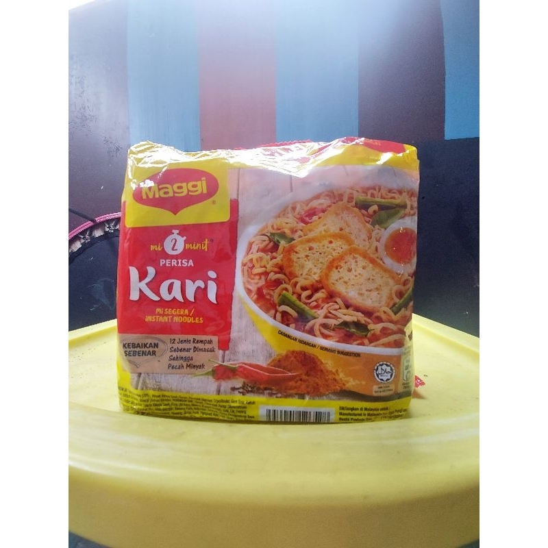 

Maggi Noodles Perisa Kari isi 5 (5 x 79r) Mie Maggi Kuah Curry