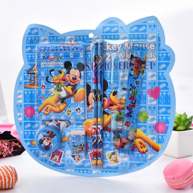 

STATIONERY SET 8 IN 1 KARAKTER KARTUN LUCU | SET ALAT TULIS ANAK | PAKET ALAT TULIS LENGKAP | KADO ULANG TAHUN | MOTIF KARAKTER RANDOM