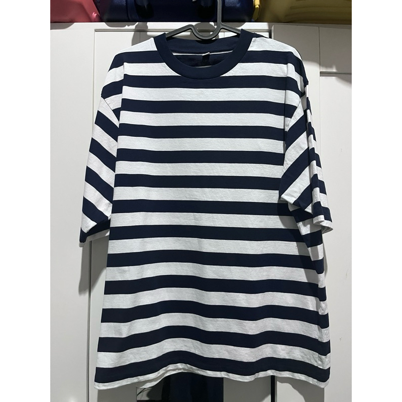 Kaos Uniqlo Oversized